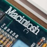 Macintosh Motherboard - Image 8